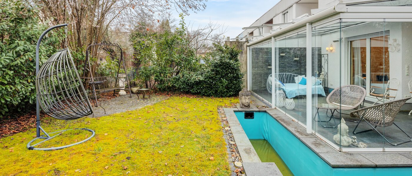 chalet adosado en esquina Unterhaching 01 jardín 14690