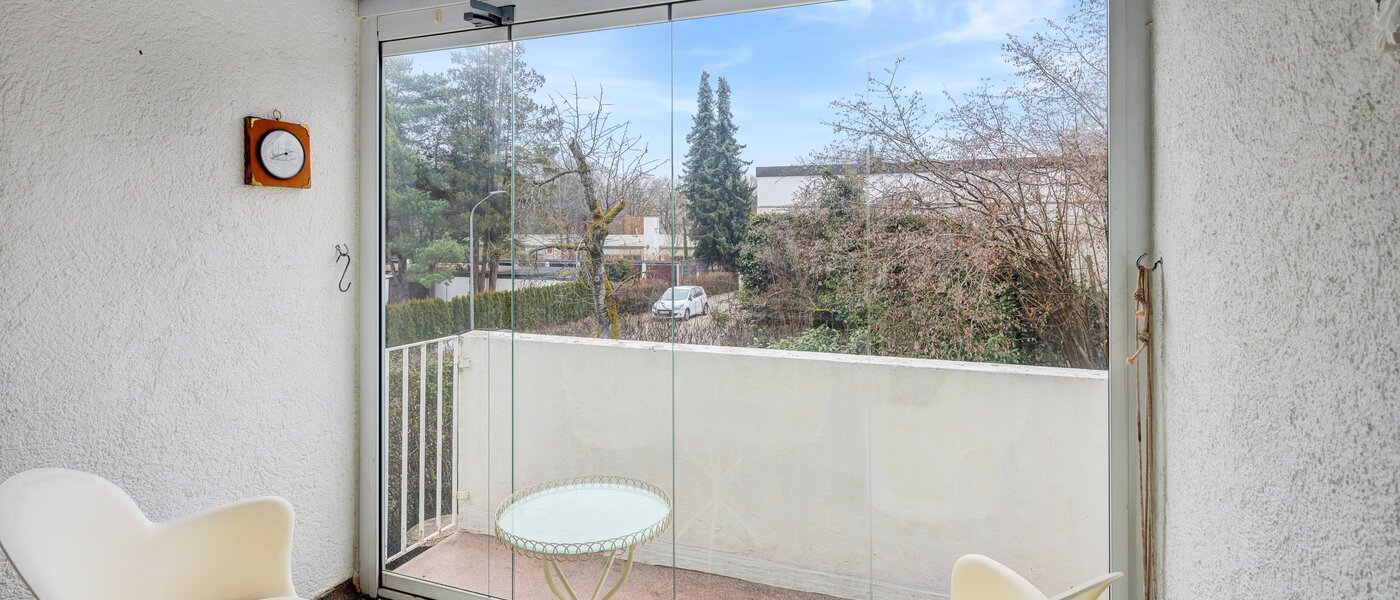 chalet adosado en esquina Unterhaching 01 logia 14690