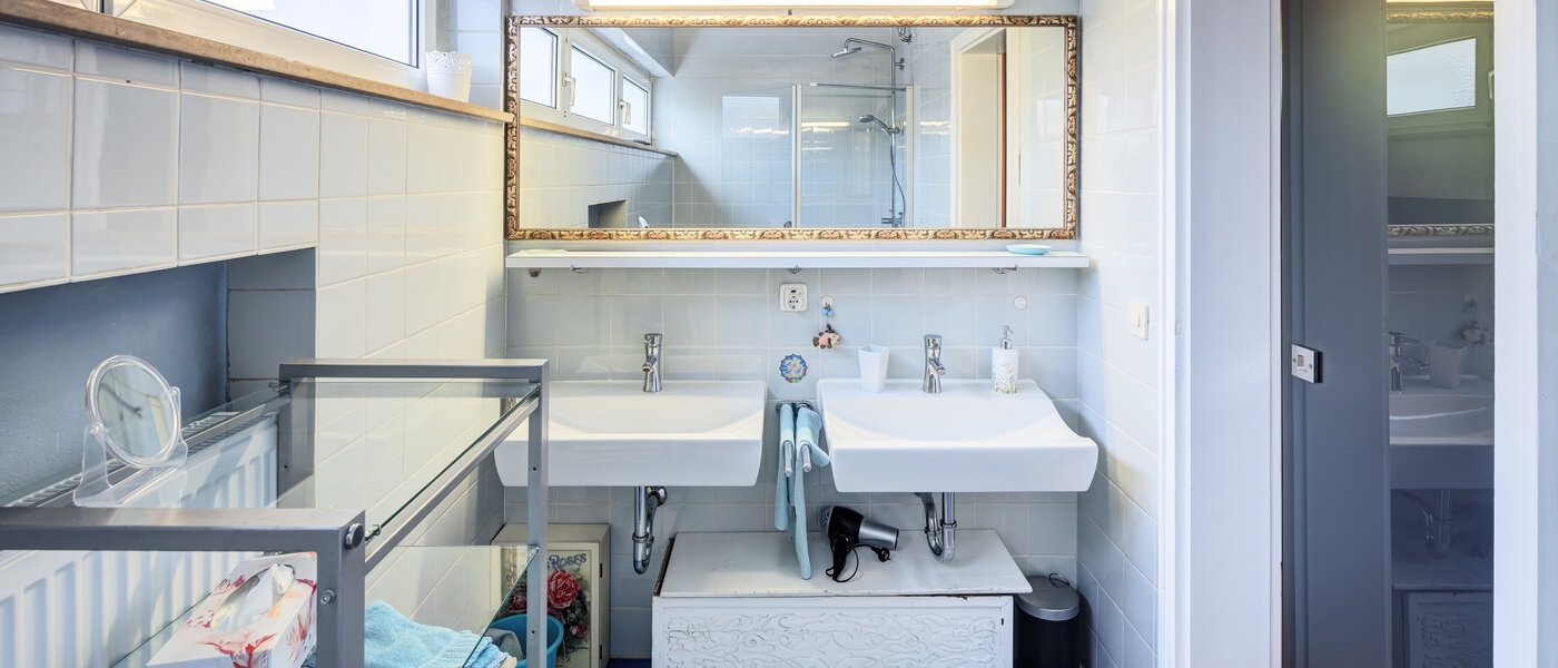 chalet adosado en esquina Unterhaching 02 1. baño 14690