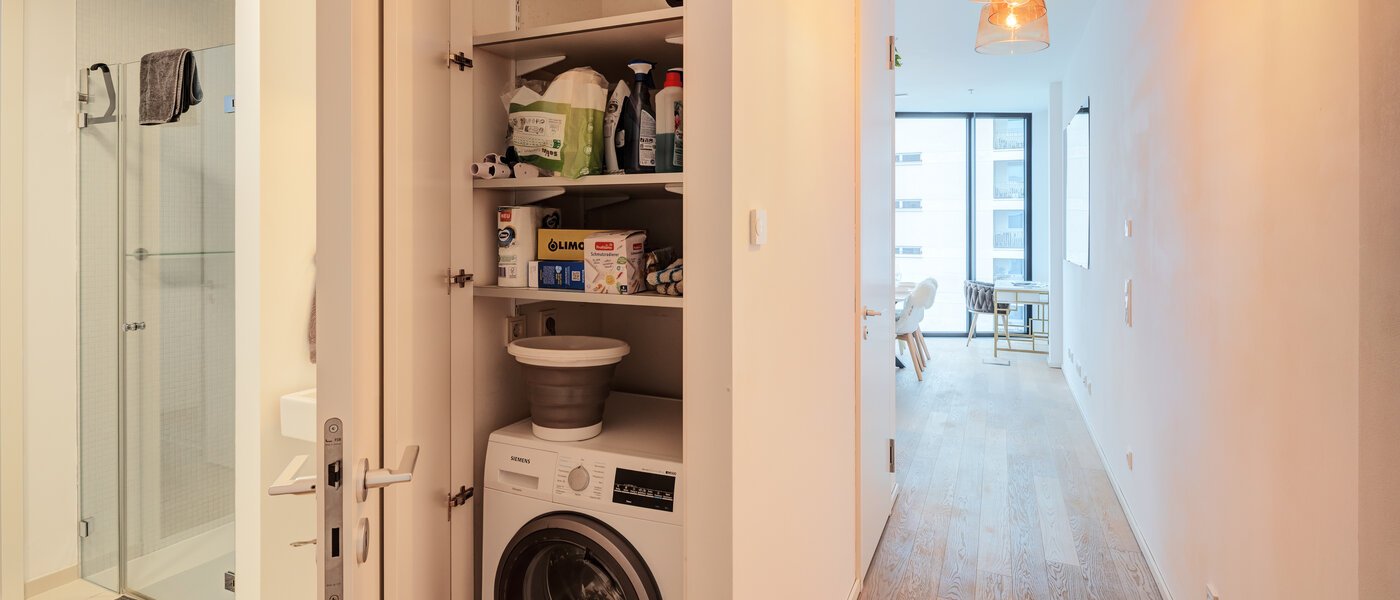 ático con terraza München Neuhausen 04 pasillo 14699