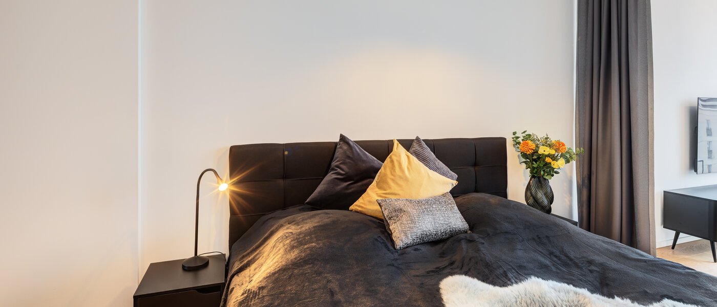 ático con terraza München Neuhausen 02 zona de dormir 14699