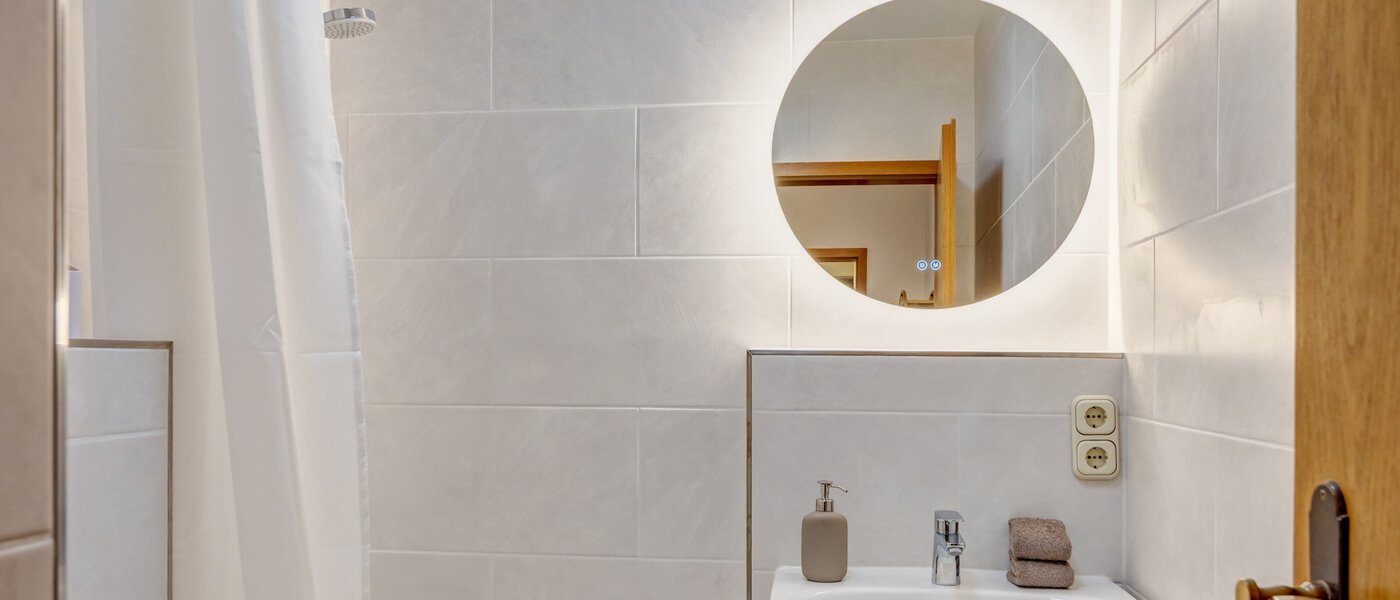 piso con jardín München Altperlach 01 baño 14773