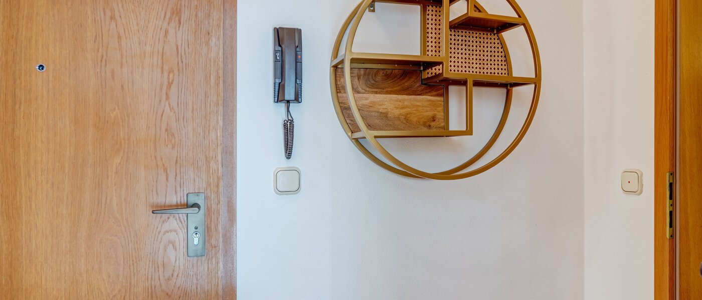 piso con jardín München Altperlach 02 pasillo 14773