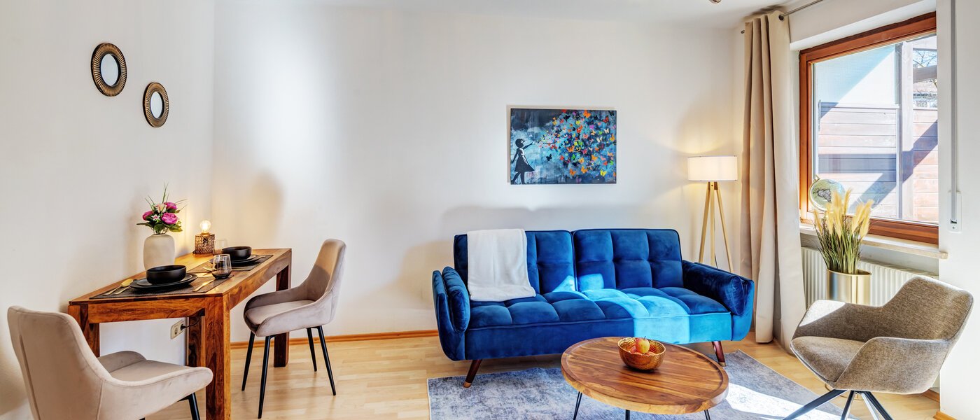 piso con jardín München Altperlach 01 sala de estar 14773