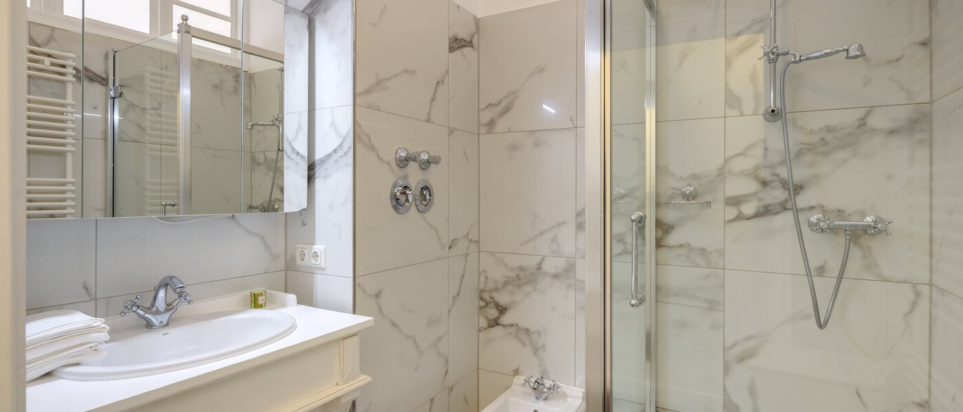 apartamento München Maxvorstadt - Rund um den Josephplatz 01 baño 14777