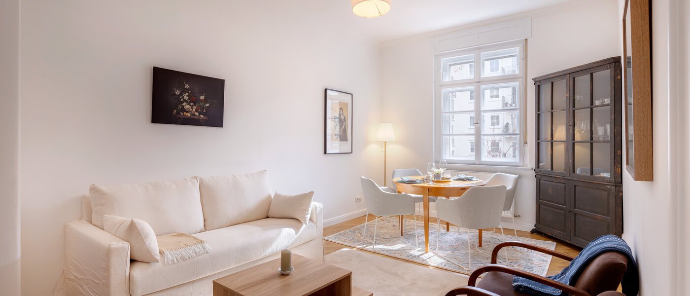 apartamento München Maxvorstadt - Rund um den Josephplatz 01 sala de estar 14777