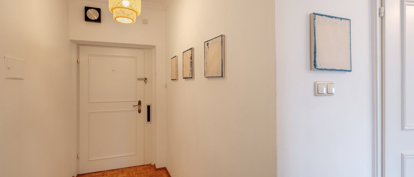 apartamento München Schwabing (rechts der Leopoldstraße) 04 pasillo 14781