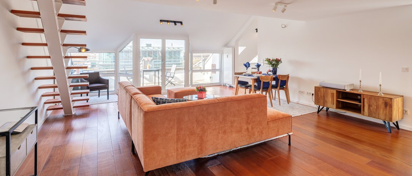 dúplex con galería München Maxvorstadt 02 zona de día  14785