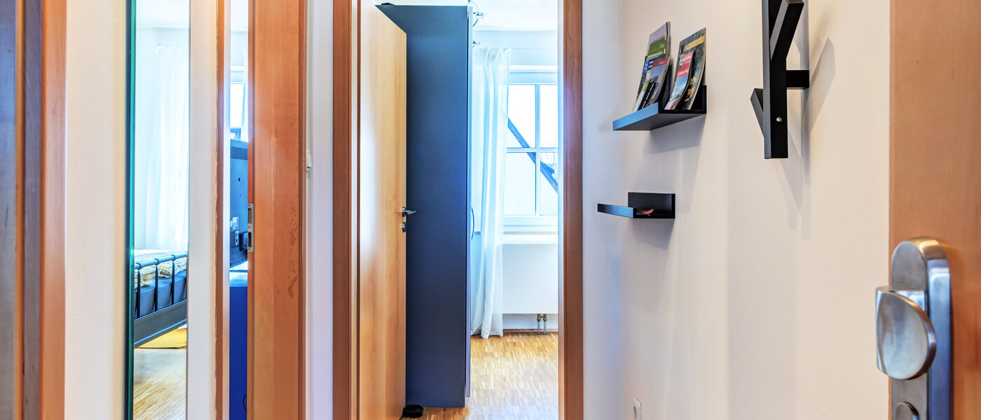 apartamento Emmering Fürstenfeldbruck 01 pasillo 14789