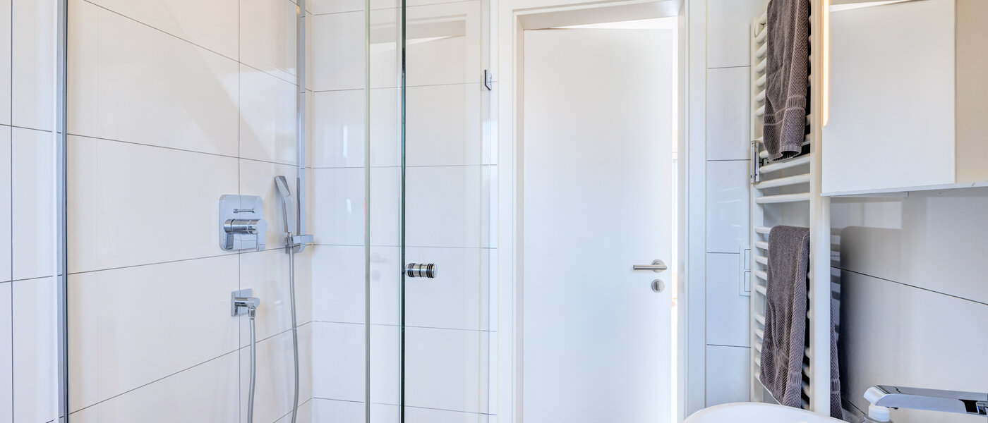 ático con terraza München Moosach 02 baño 14797