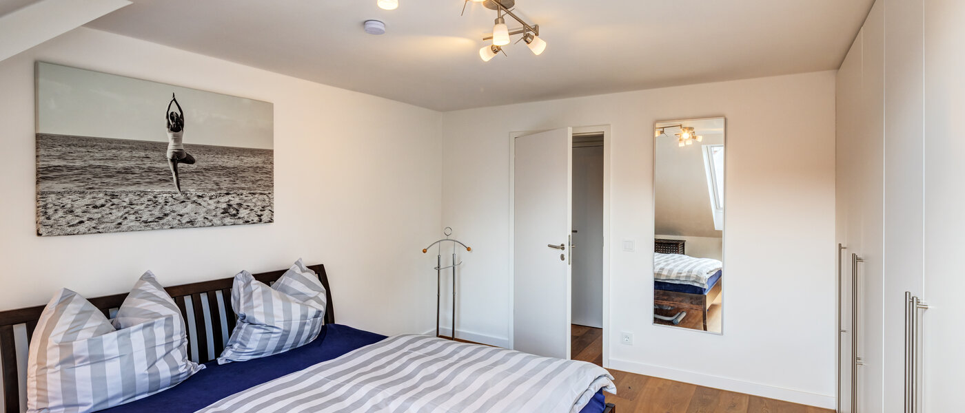 ático con terraza München Moosach 02 dormitorio 14797