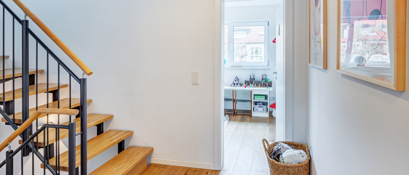 chalet adosado München Harlaching 03 pasillo 14816