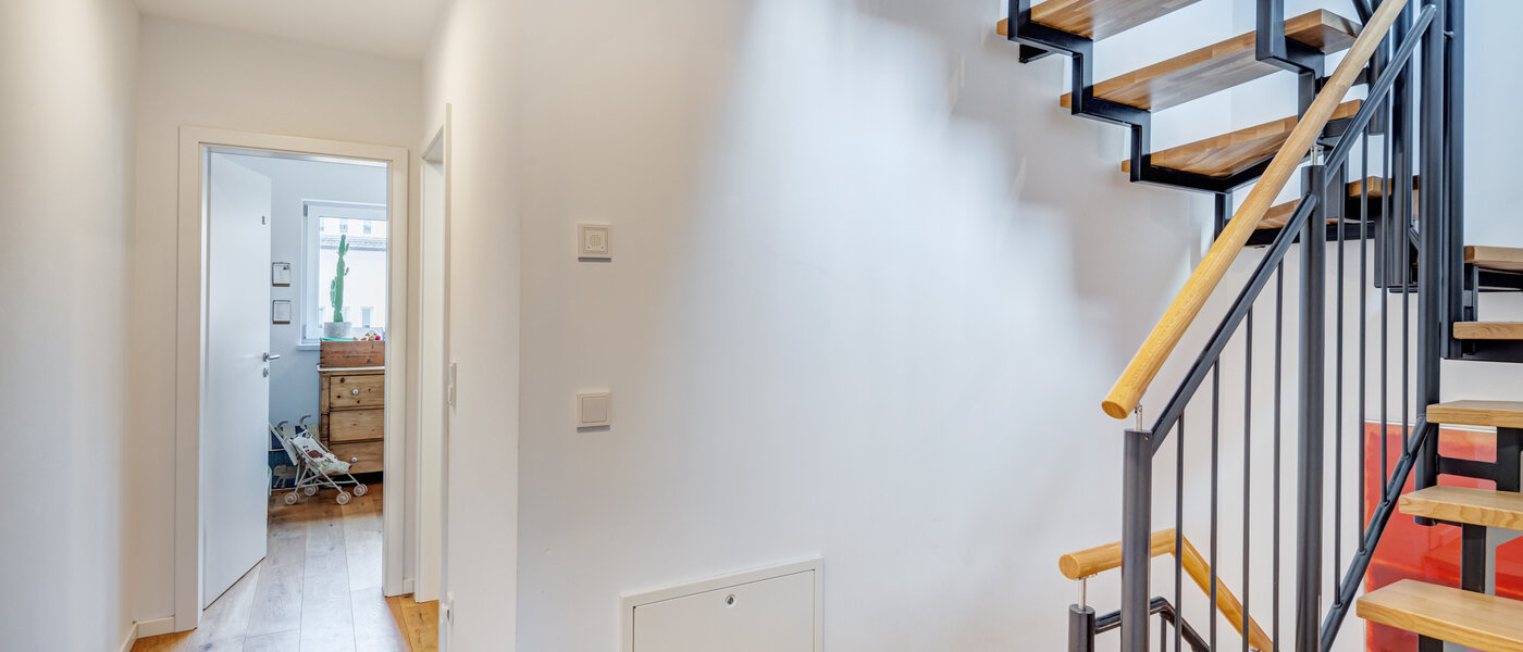 chalet adosado München Harlaching 04 pasillo 14816