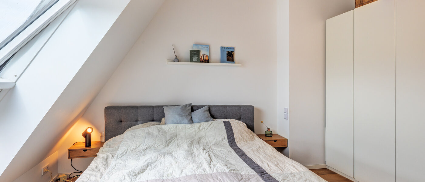 chalet adosado München Harlaching 02 dormitorio 14816