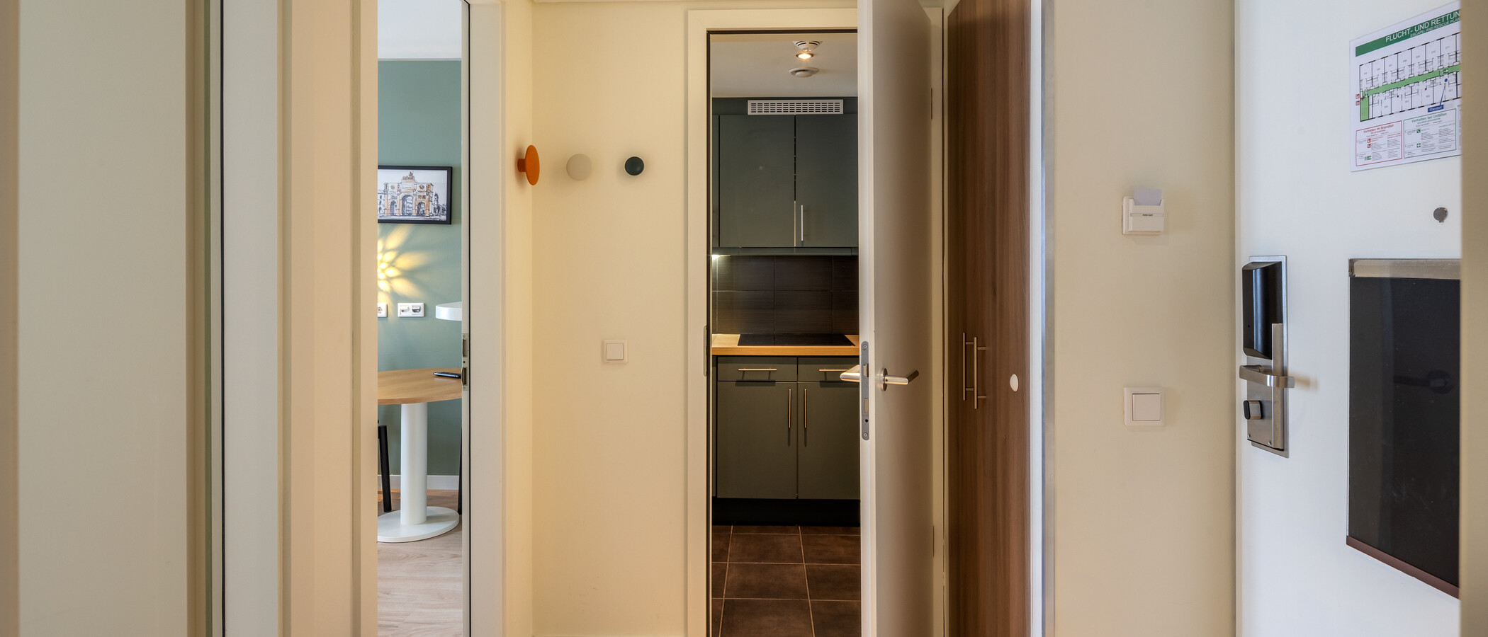 apartamento München Schwanthalerhöhe 01 pasillo 14817