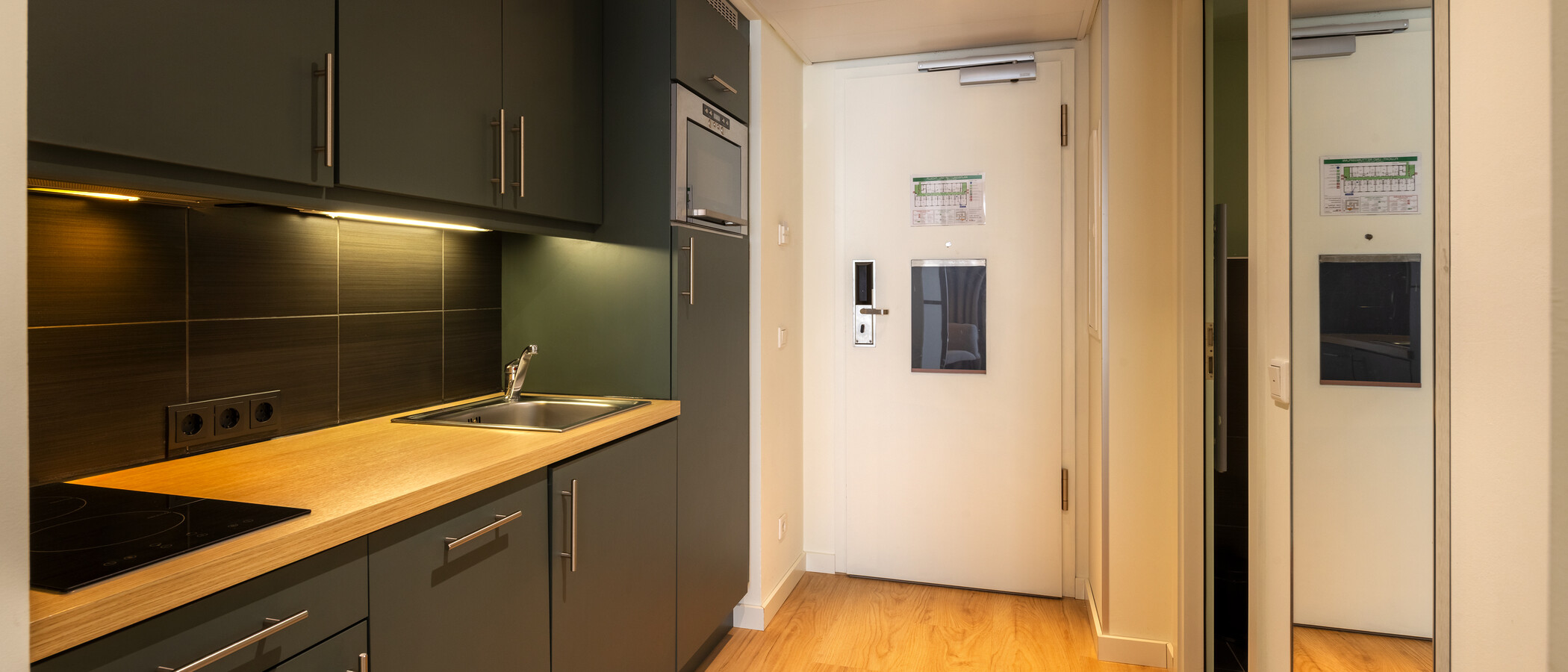 apartamento München Schwanthalerhöhe 02 pasillo 14824