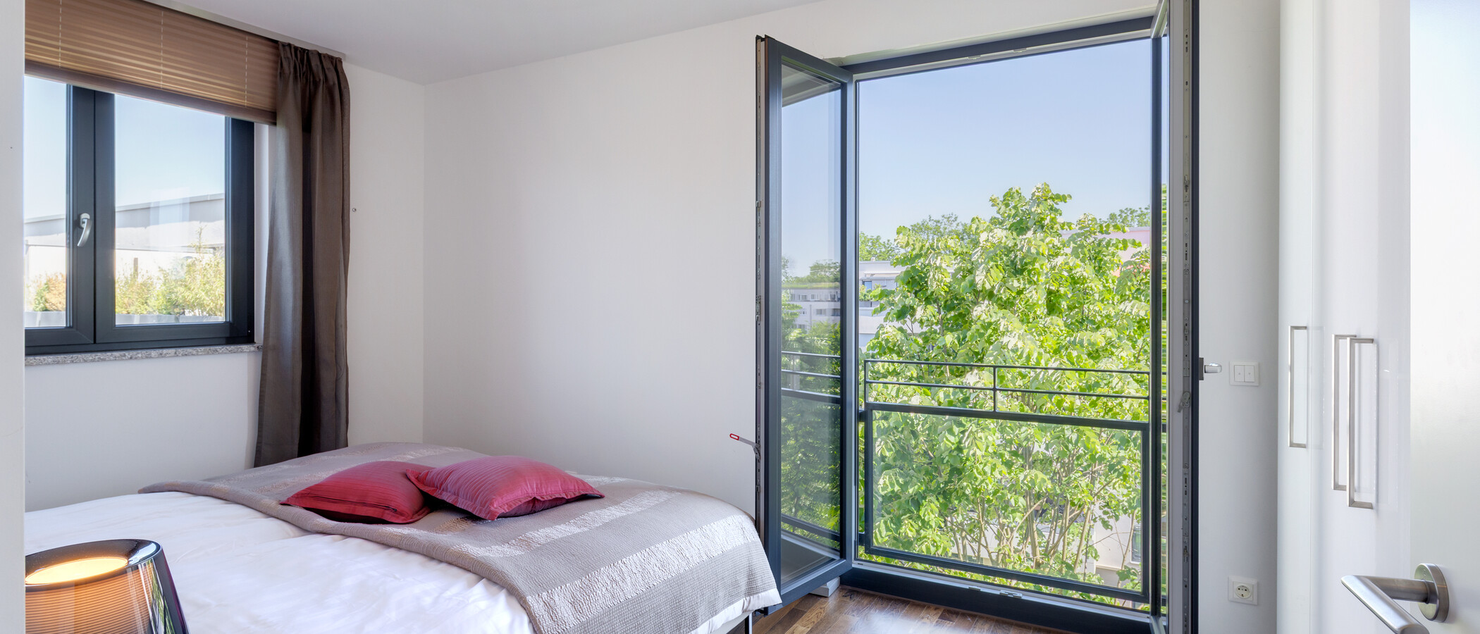 ático con terraza München Altbogenhausen 02 dormitorio 14872