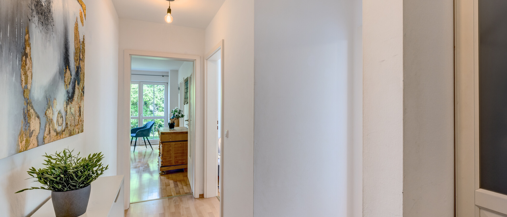 piso con jardín München Pasing 02 pasillo 14874