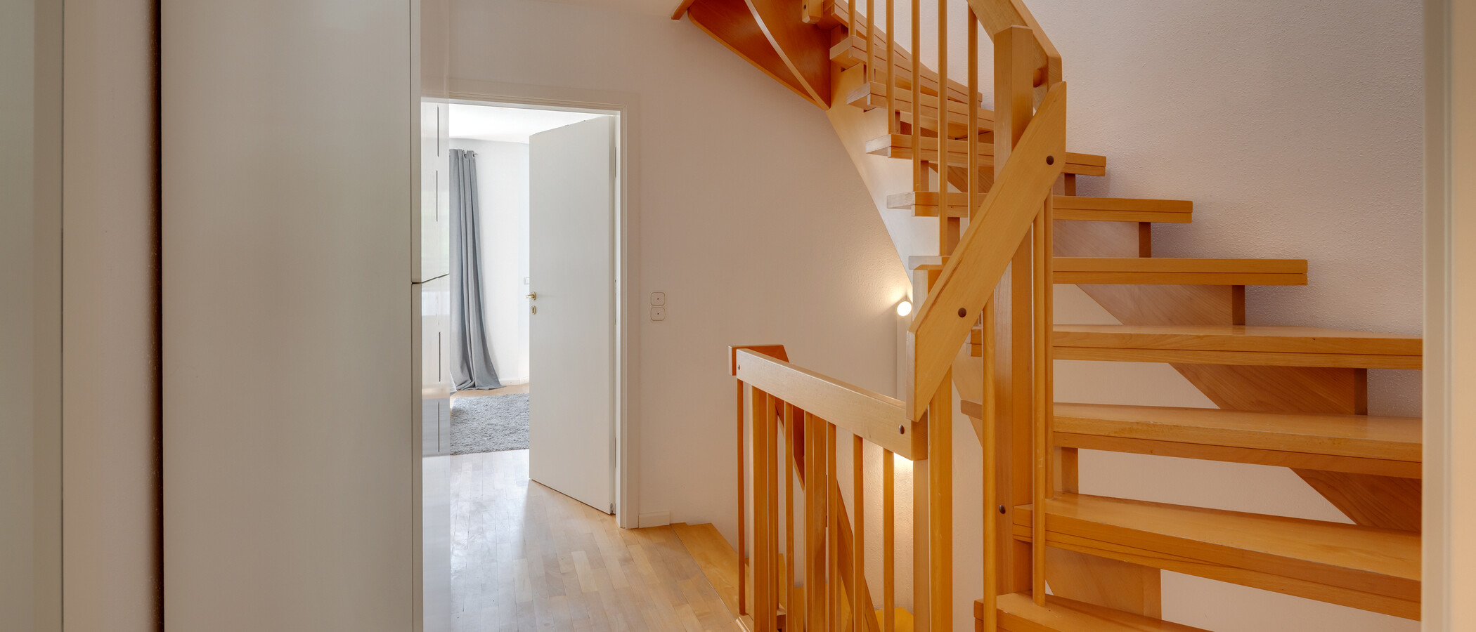 chalet adosado en el medio München Untergiesing 02 pasillo 14900