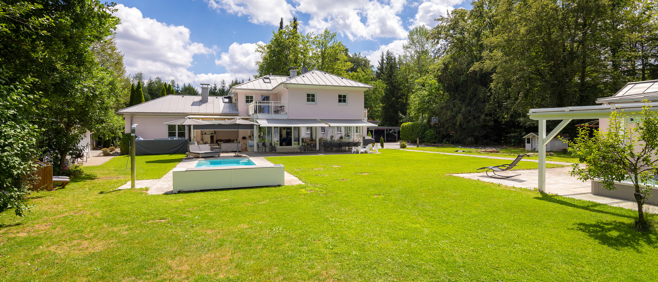 villa Oberhaching 01 jardín 14925