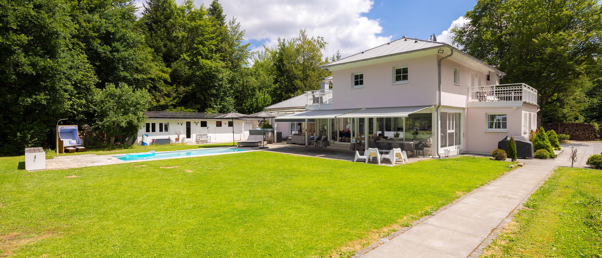 villa Oberhaching 03 jardín 14925