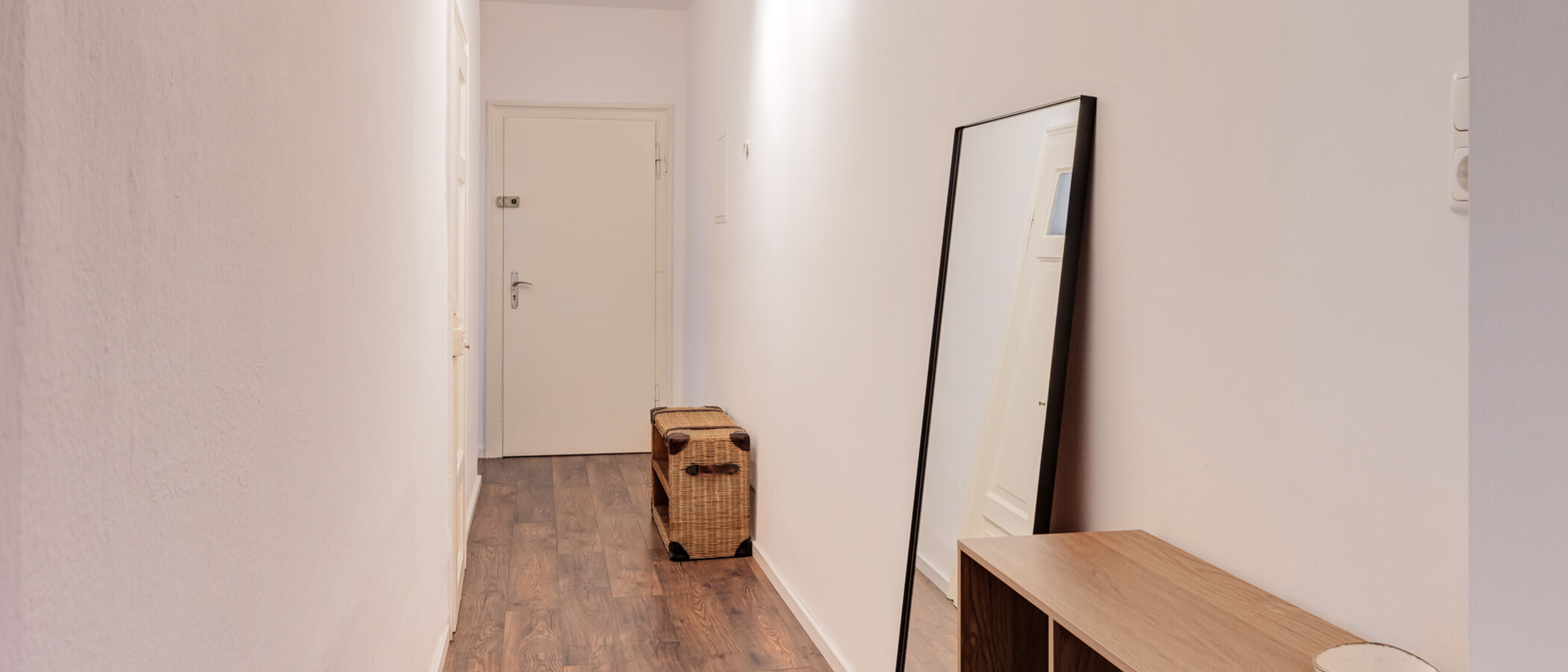 apartamento München Neuhausen 01 pasillo 14942
