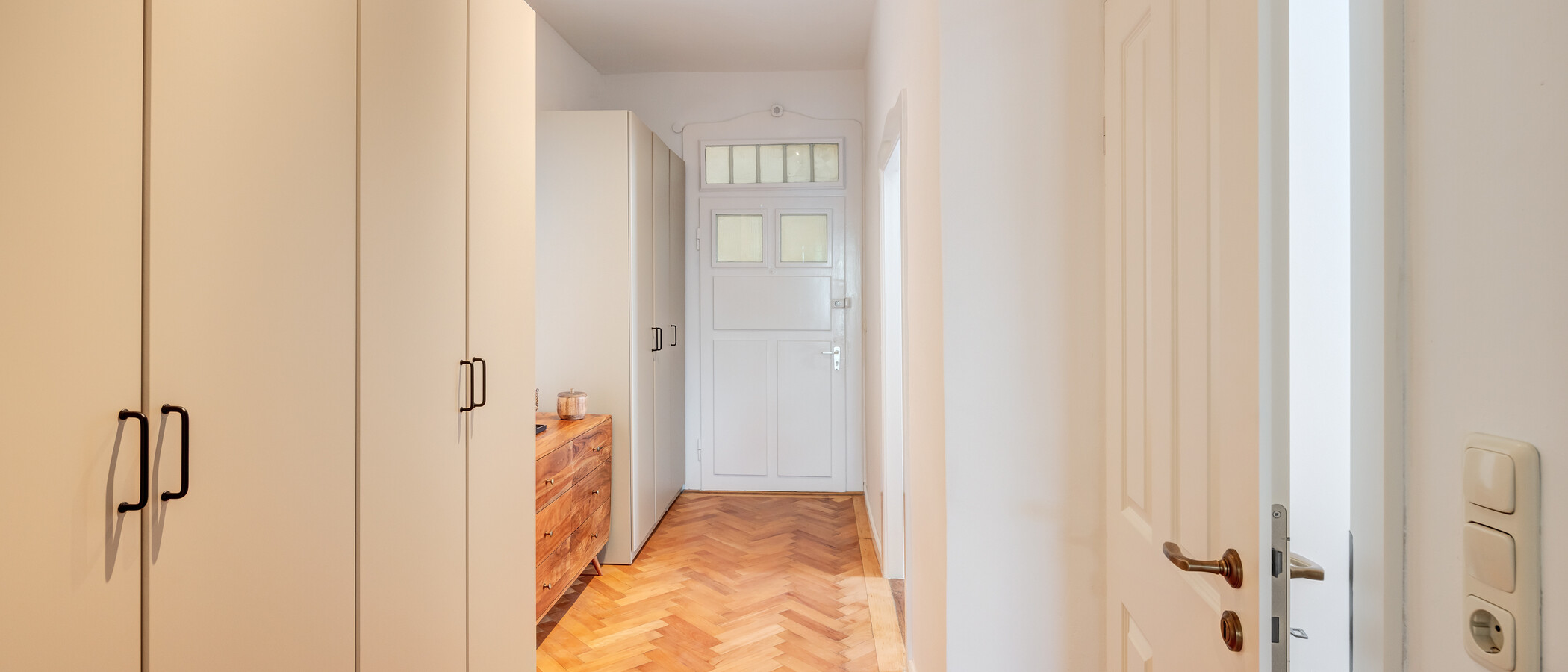 apartamento München Neuhausen 02 pasillo 14943