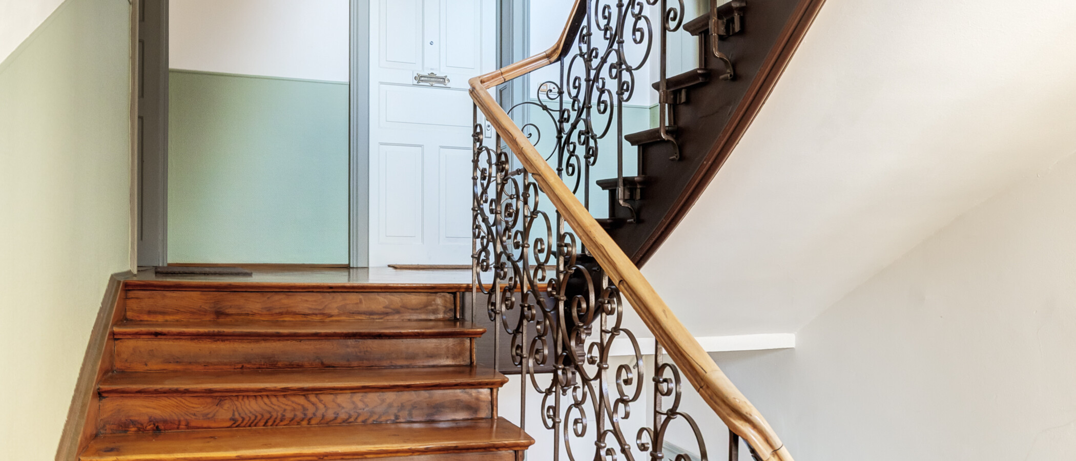 dúplex München Haidhausen 01 escalera 14963
