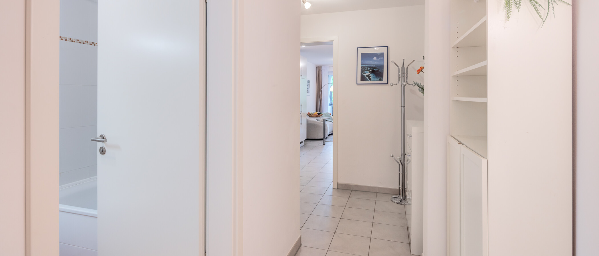 apartamento München Neuhausen 01 pasillo 15009
