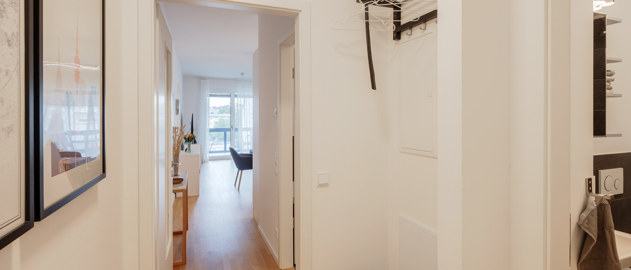 apartamento München Neuhausen 01 pasillo 15011