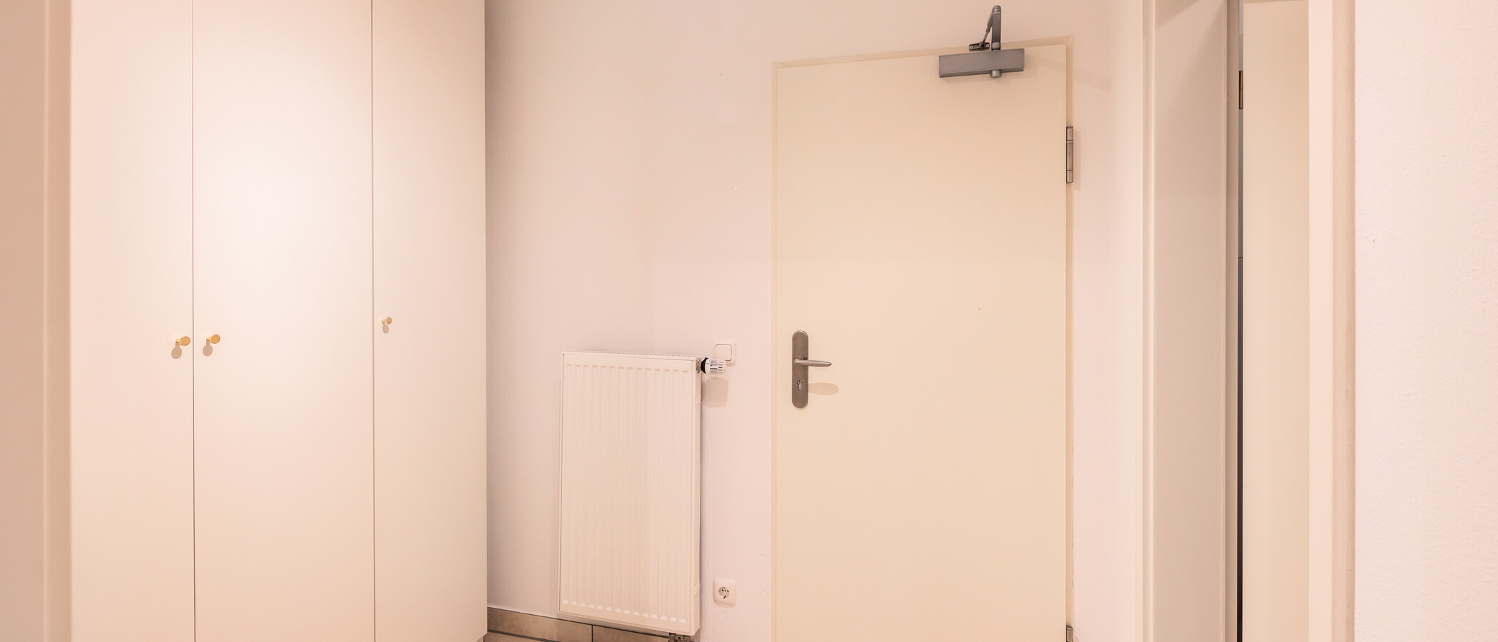 chalet adosado en el medio München Waldtrudering 06 pasillo 15041