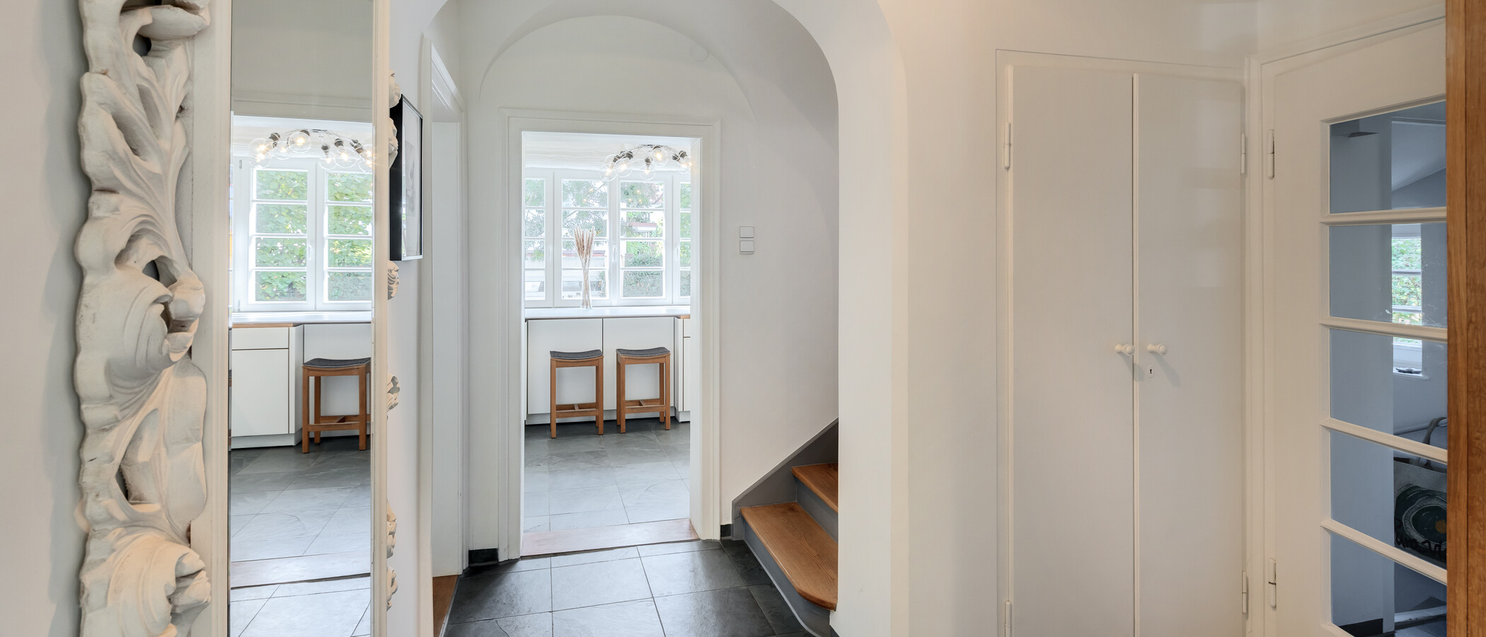 chalet adosado en esquina München Nymphenburg 03 pasillo 15047
