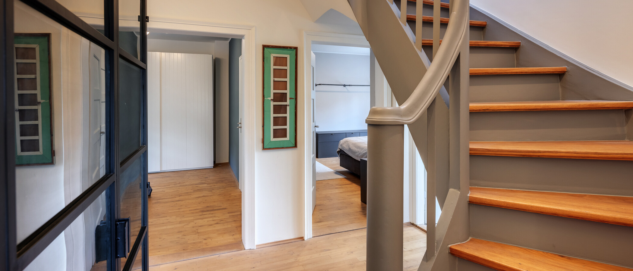 chalet adosado en esquina München Nymphenburg 06 pasillo 15047