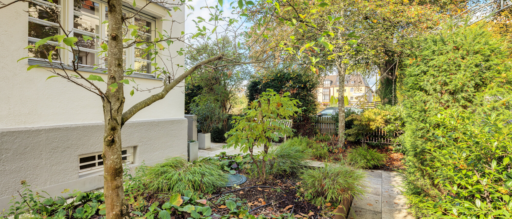 chalet adosado en esquina München Nymphenburg 03 jardín 15047