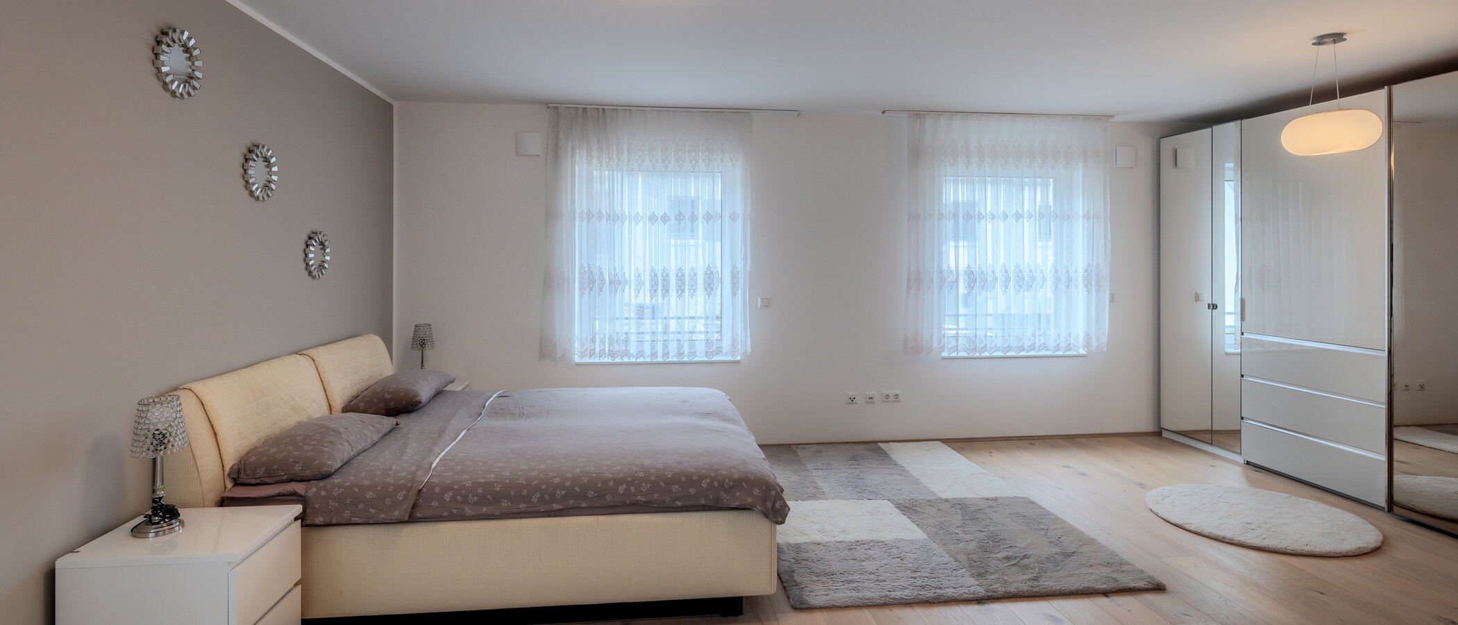 chalet adosado en esquina Dachau 02 1. dormitorio 15053