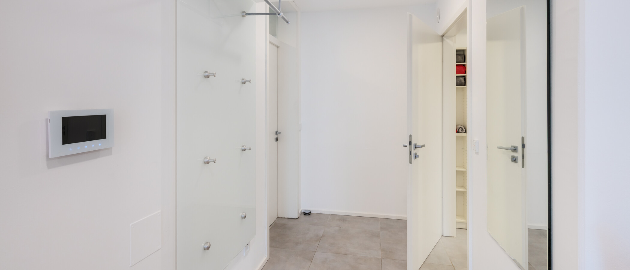 apartamento Fahrenzhausen 01 pasillo 15056