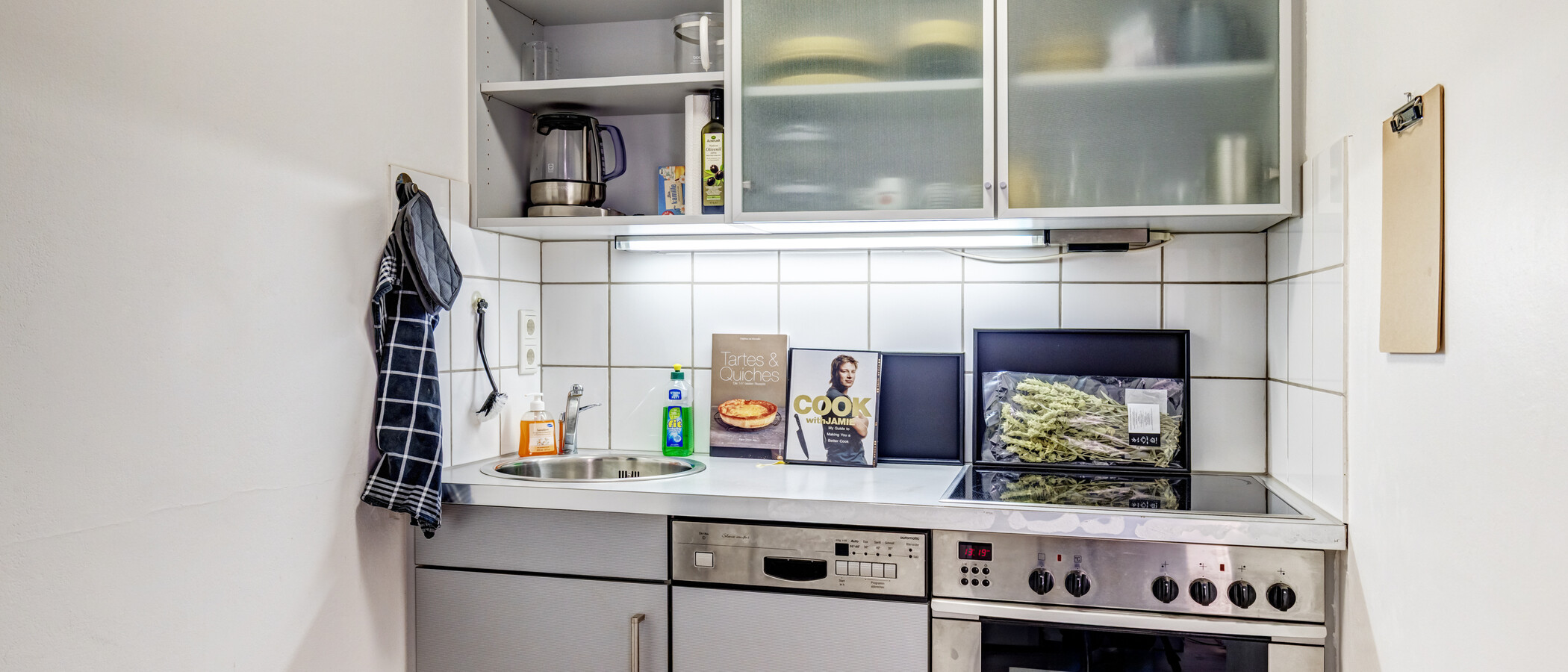 apartamento München Schwabing-West (rund um den Hohenzollernplatz) 01 cocina 15057