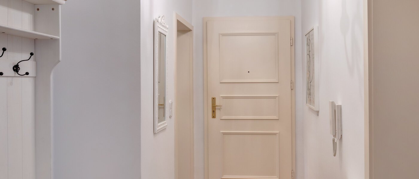 apartamento München Neuhausen 03 pasillo 1537