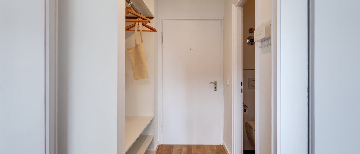 apartamento München Schwabing-Georgenschwaige 01 pasillo 1561