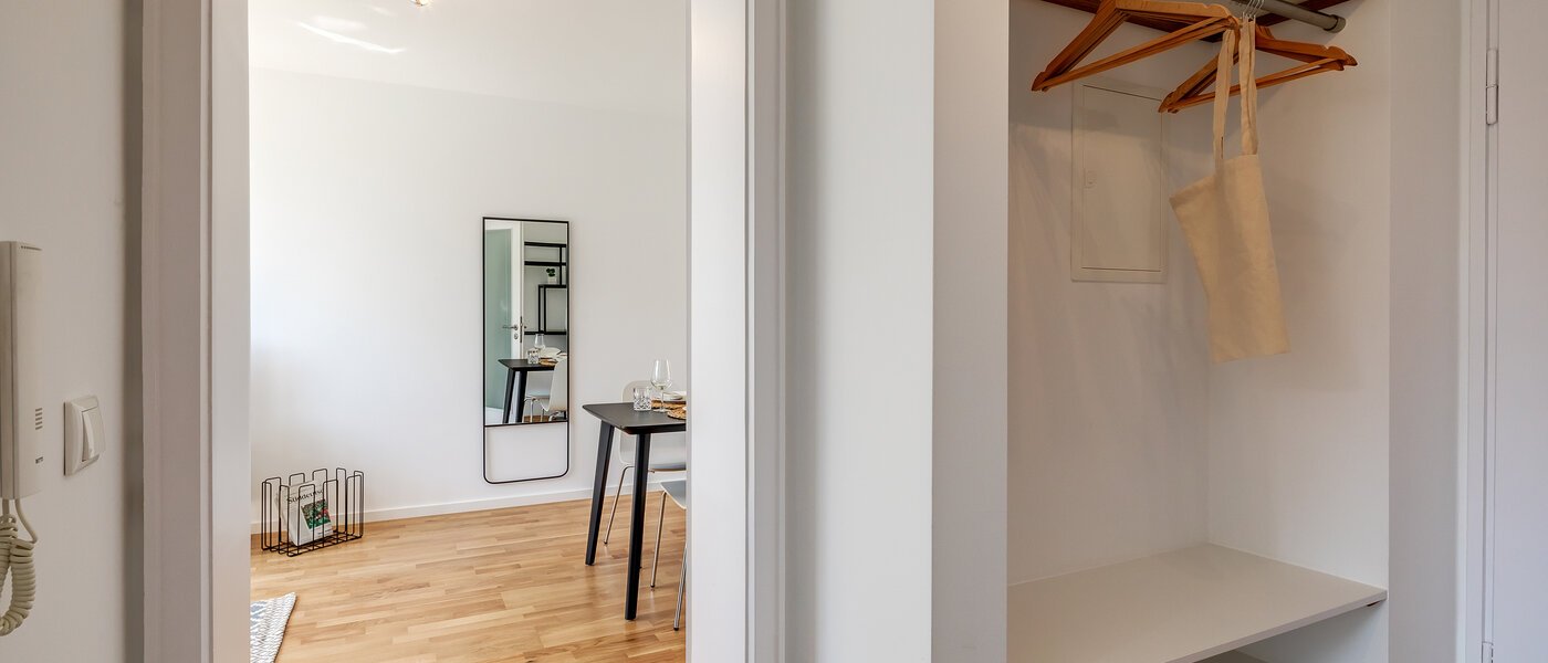 apartamento München Schwabing-Georgenschwaige 02 pasillo 1561