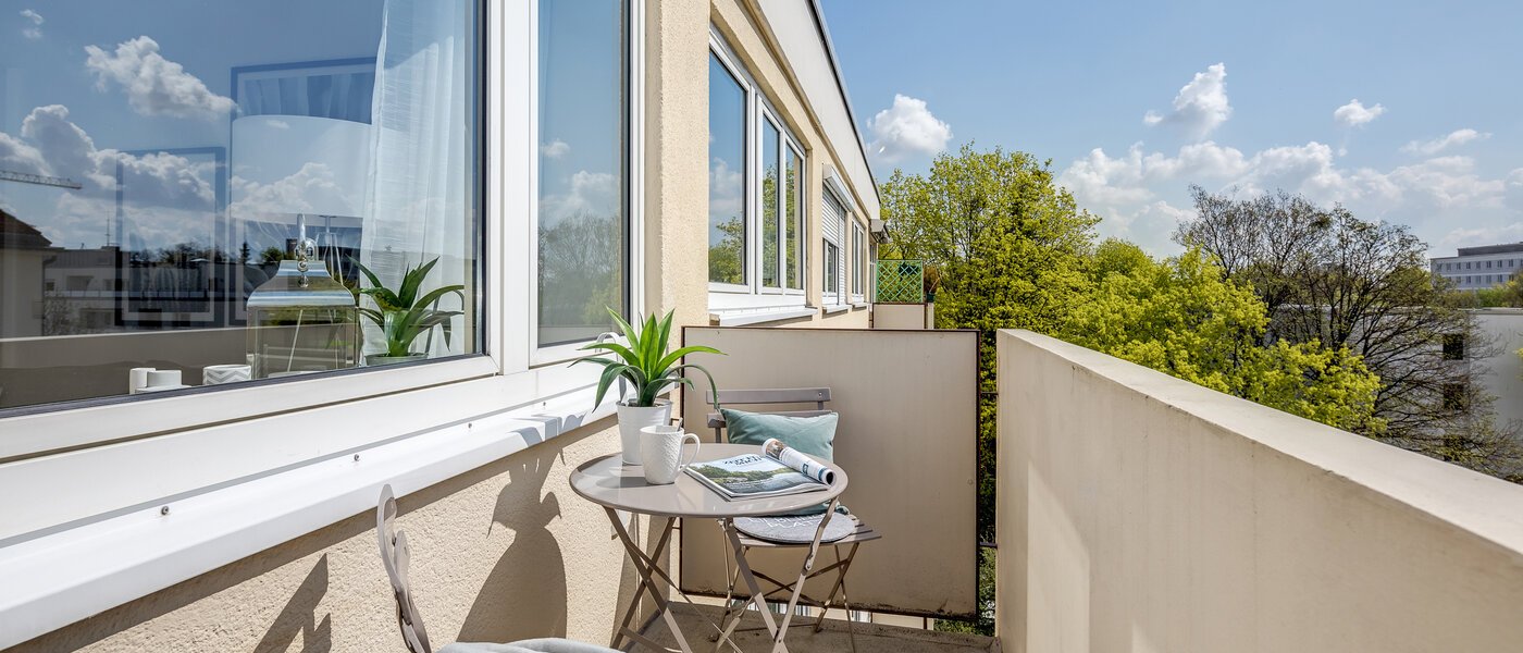 apartamento München Schwabing-Georgenschwaige 01 balcón 1561