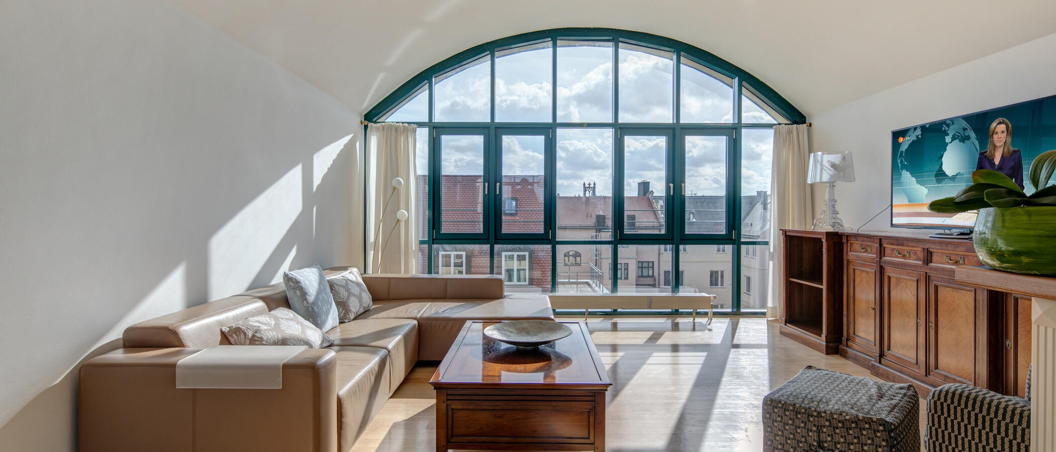 ático con terraza München Maxvorstadt - Westen 01 salón 1607