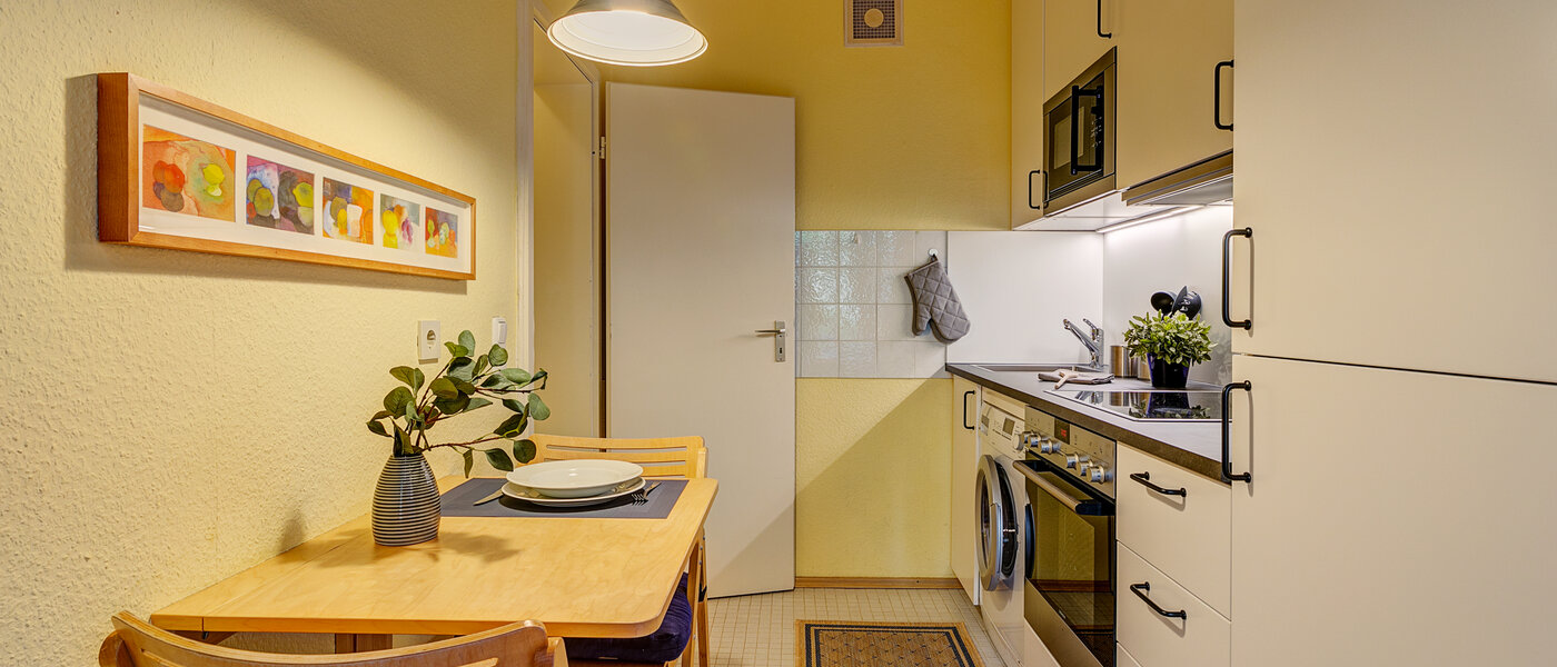 apartamento München Schwabing (rechts der Leopoldstraße) 03 cocina 1666