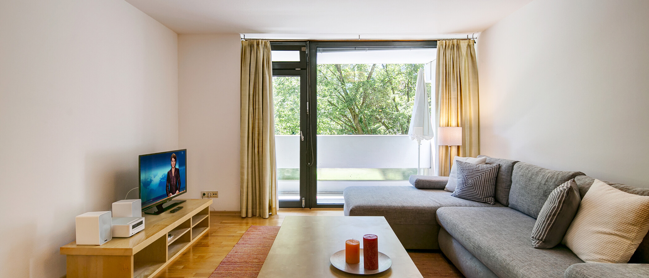 apartamento München Schwabing-Nord (zw. Belgrad- & Leopoldstraße) 03 salón 1675