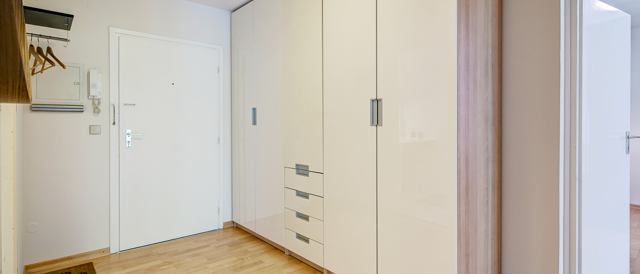 apartamento München Schwabing-Nord (zw. Belgrad- & Leopoldstraße) 03 pasillo 1675