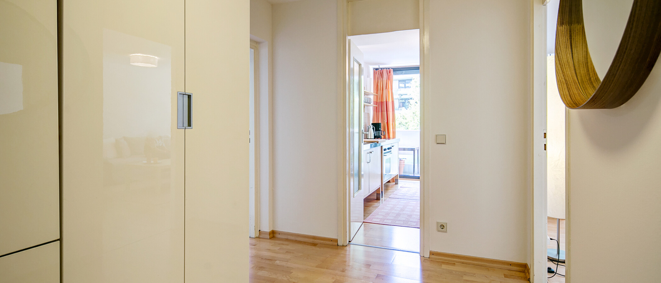 apartamento München Schwabing-Nord (zw. Belgrad- & Leopoldstraße) 04 pasillo 1675
