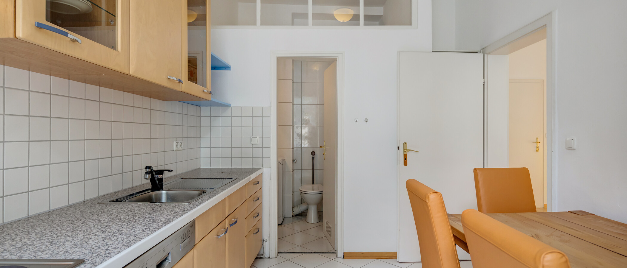 apartamento München Schwabing (links der Leopoldstraße) 03 cocina 1680