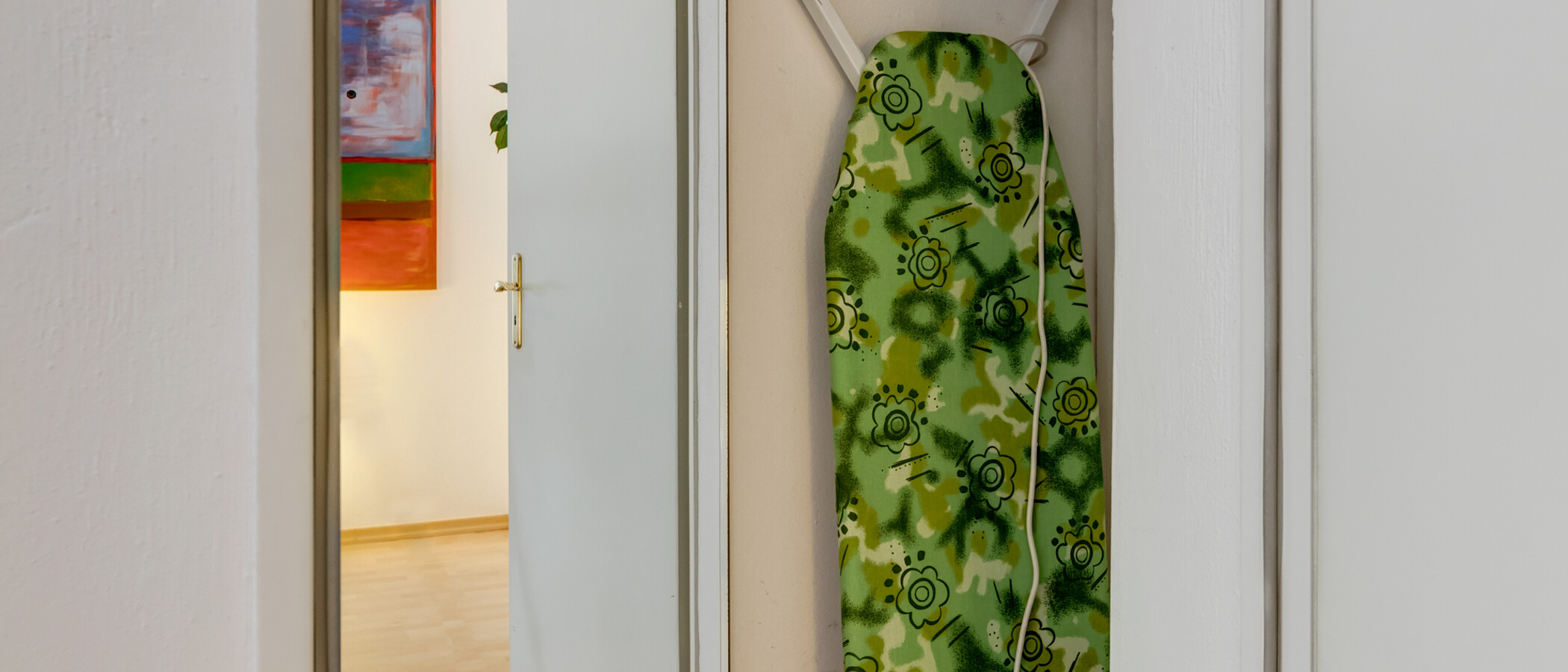 apartamento München Schwabing (links der Leopoldstraße) 02 pasillo 1680