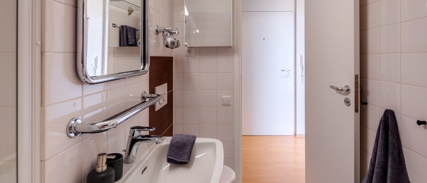 apartamento München Schwabing-Nord (zw. Leopoldstraße & Englischen Garten) 02 baño 1739