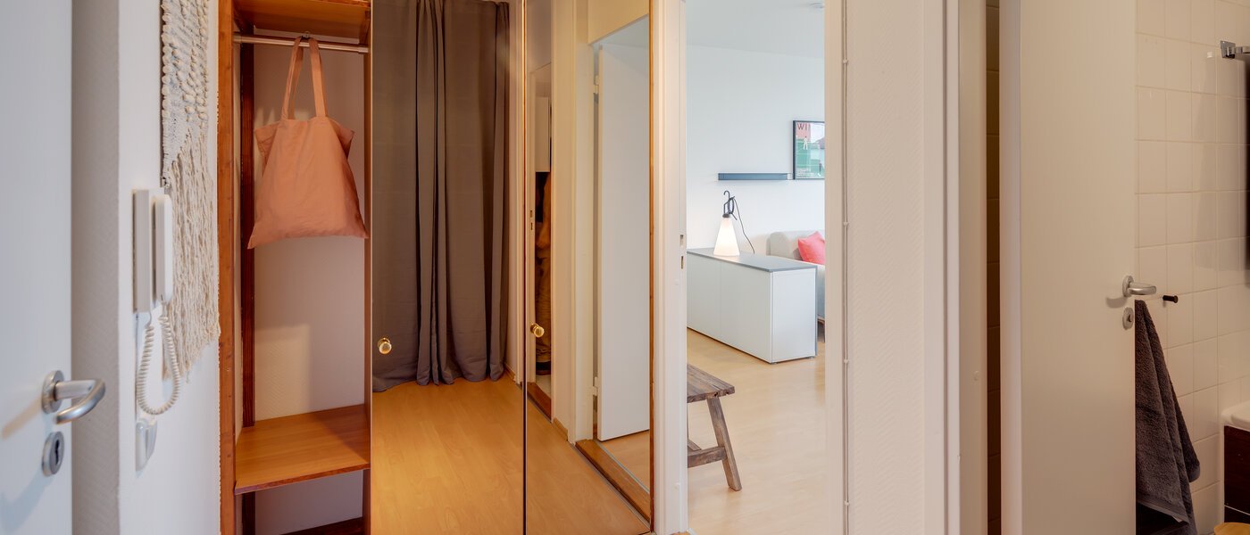 apartamento München Schwabing-Nord (zw. Leopoldstraße & Englischen Garten) 01 pasillo 1739